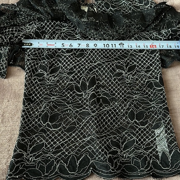 Zara women’s sheer lace black white blouse sz medium - Picture 7 of 8